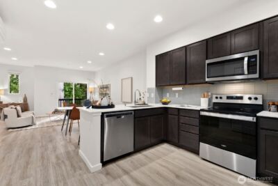 13117 3rd Avenue SE #J2, Everett, WA 98208 - Photo 9