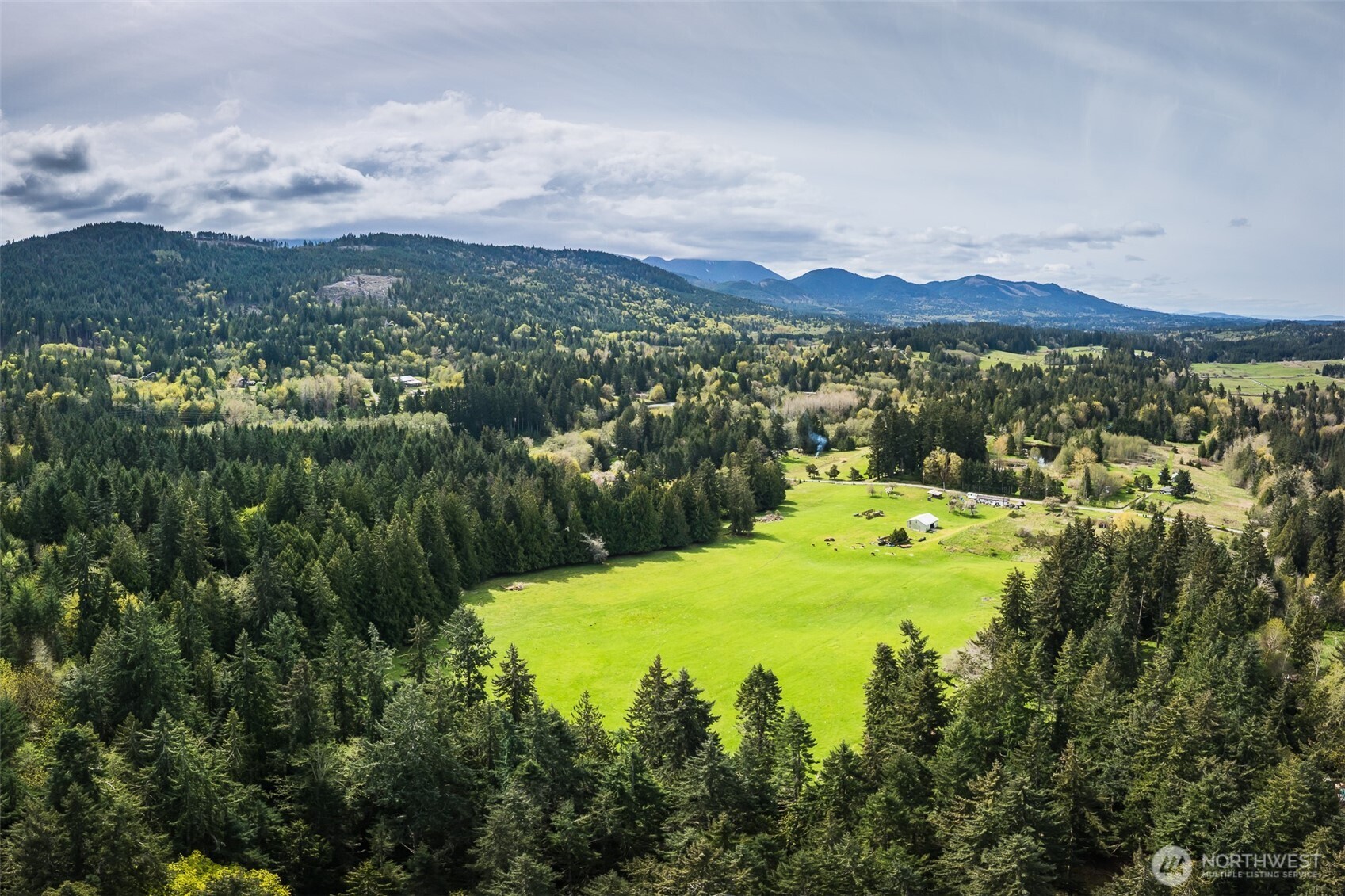 280 Oxenford Road , Port Angeles, WA 98363
