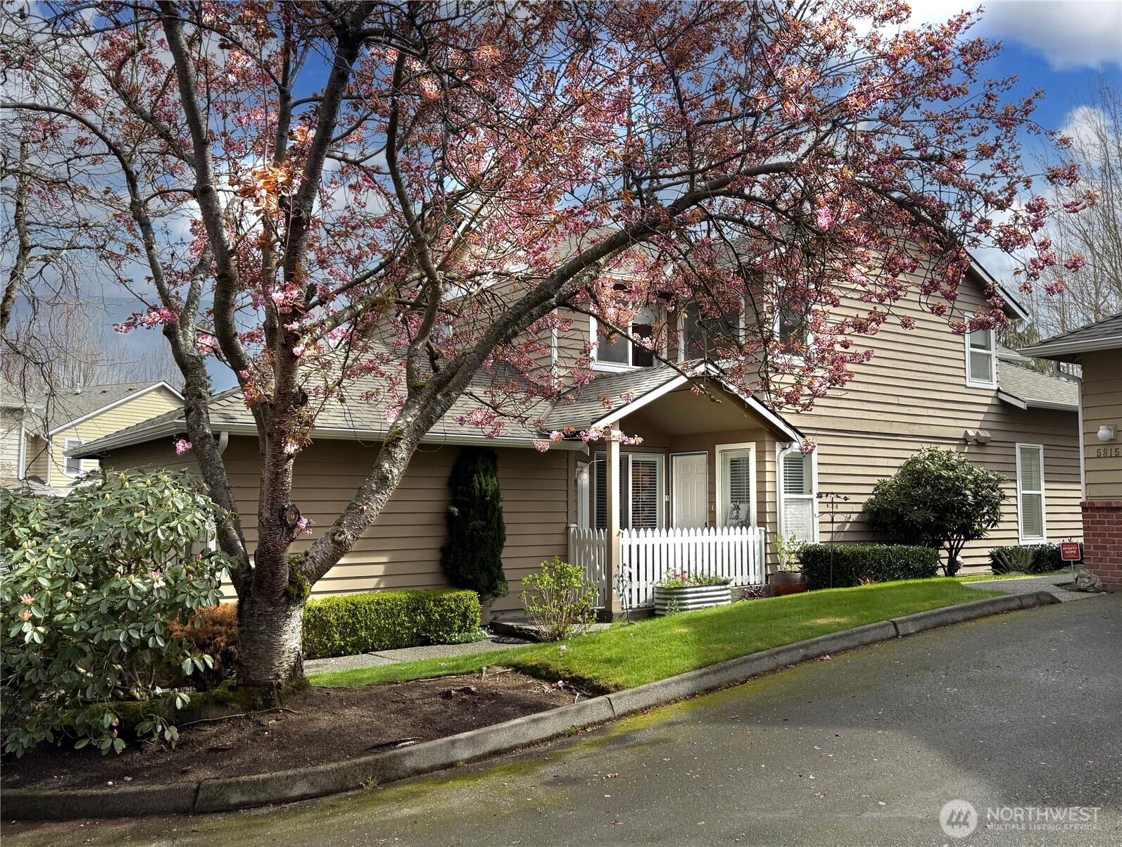 5807 14th Drive W, Everett, WA 98203