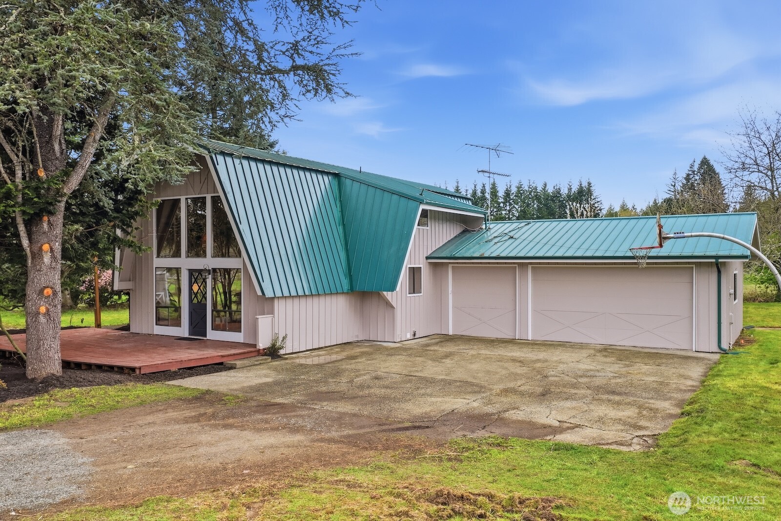 38207 SE 45th Place , Snoqualmie, WA 98065
