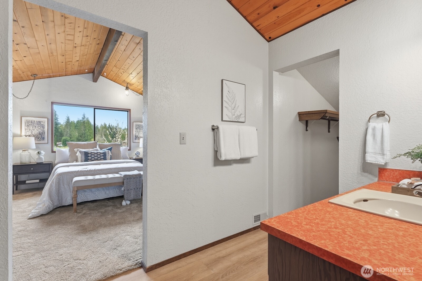 38207 SE 45th Place , Snoqualmie, WA 98065