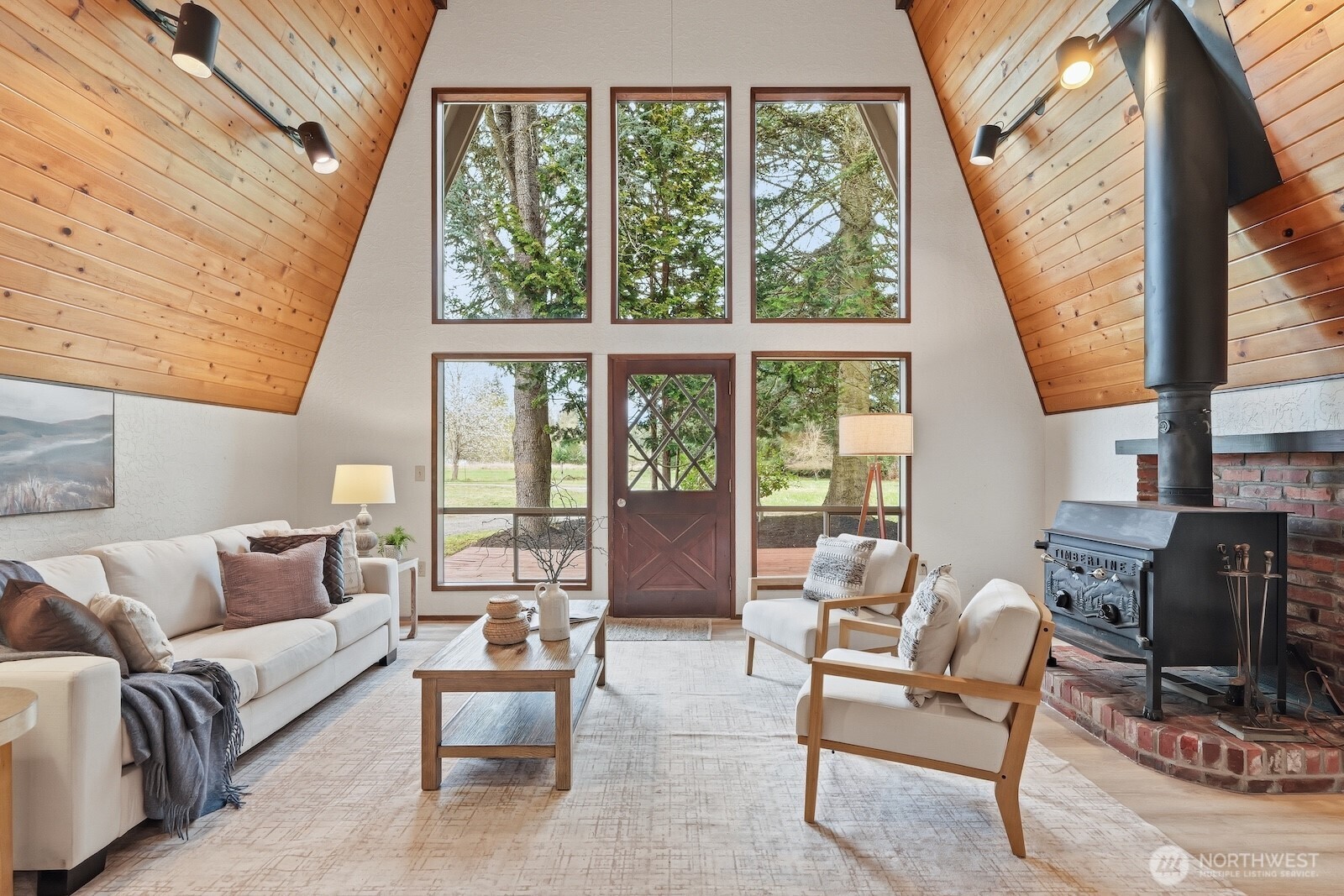 38207 SE 45th Place , Snoqualmie, WA 98065