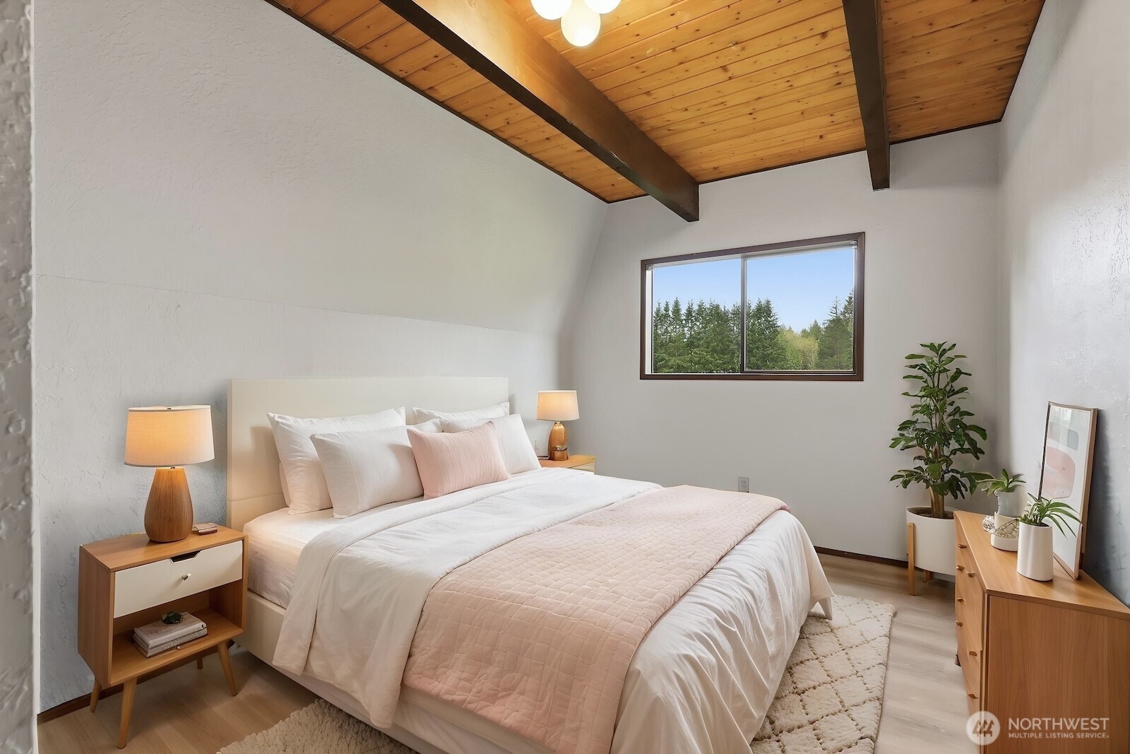 38207 SE 45th Place , Snoqualmie, WA 98065