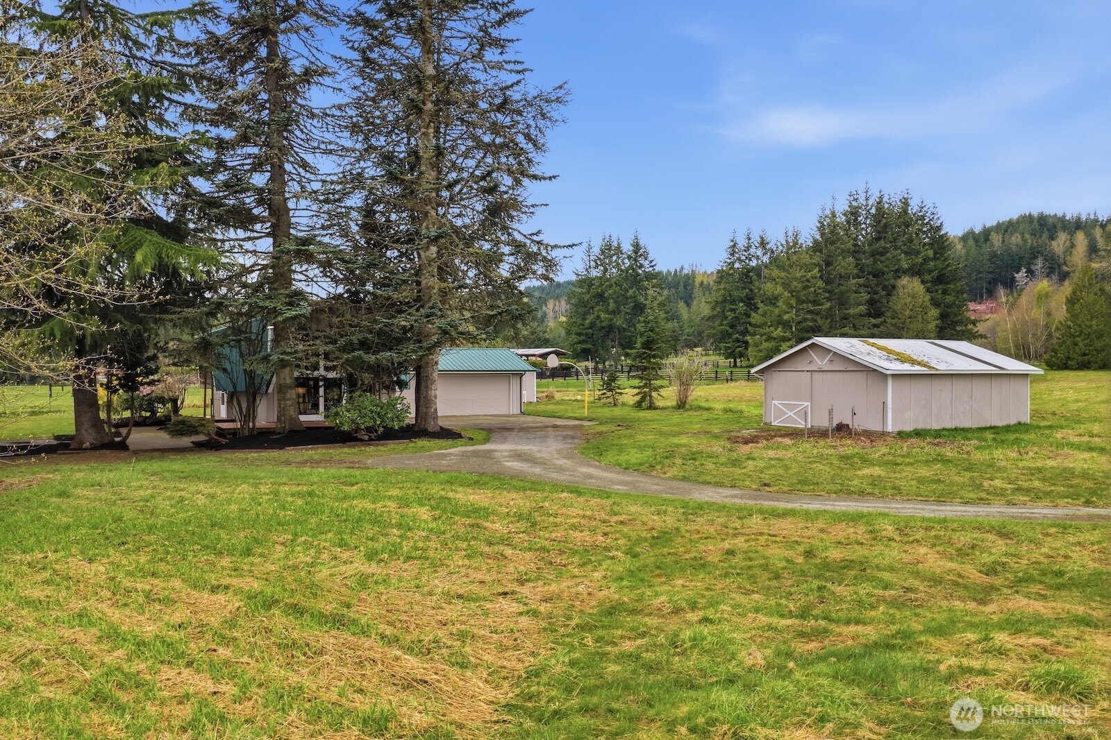 38207 SE 45th Place , Snoqualmie, WA 98065