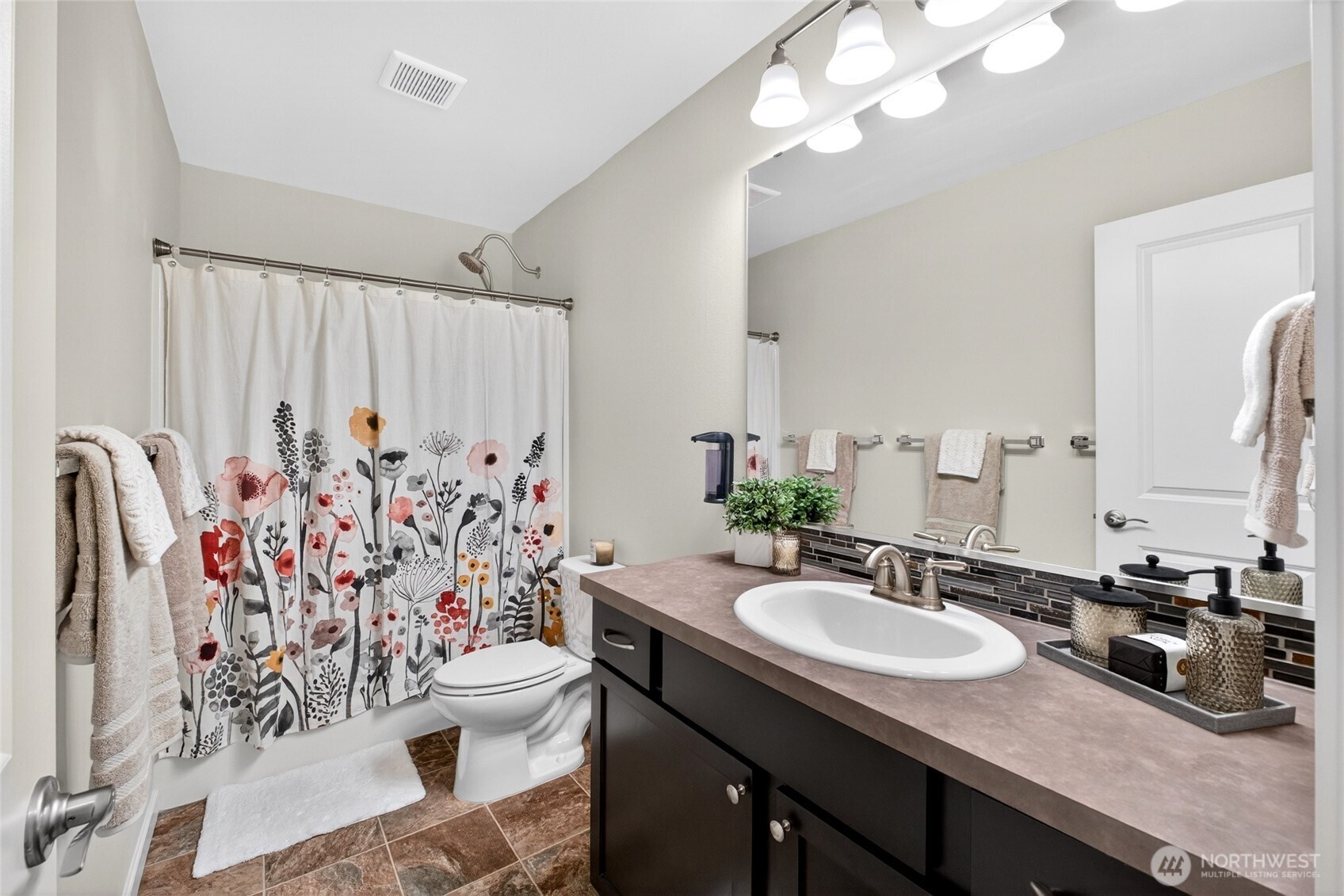 6719 139th Street Ct E, Puyallup, WA 98373