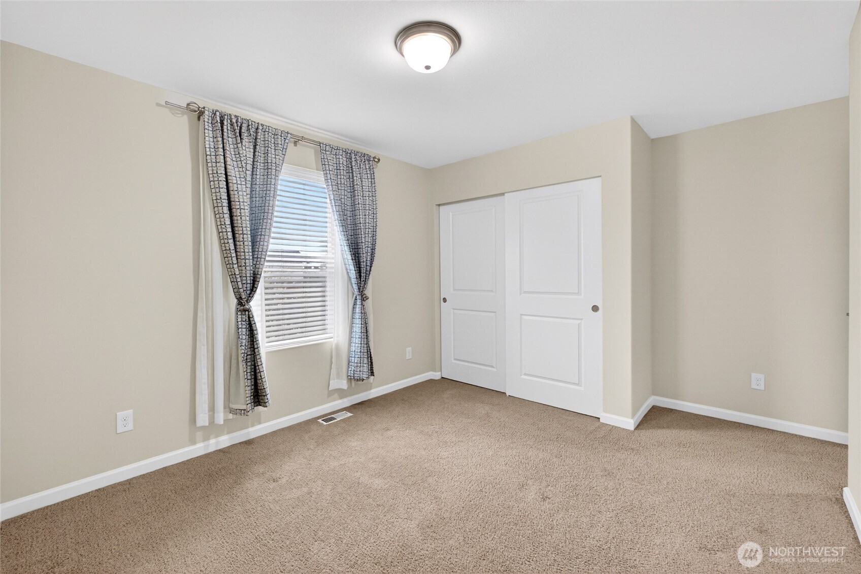 6719 139th Street Ct E, Puyallup, WA 98373