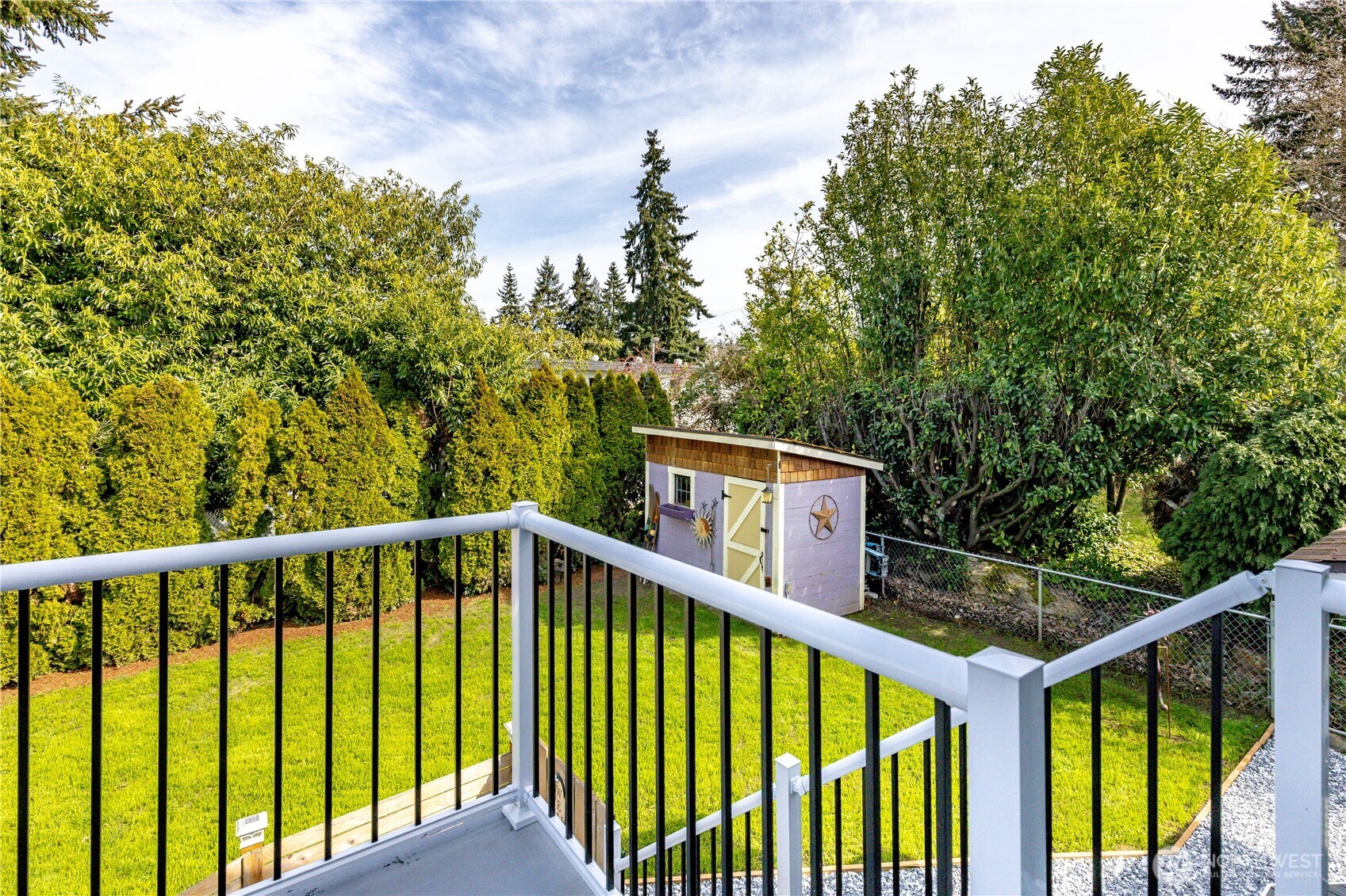 215 SW 183rd Street , Normandy Park, WA 98166