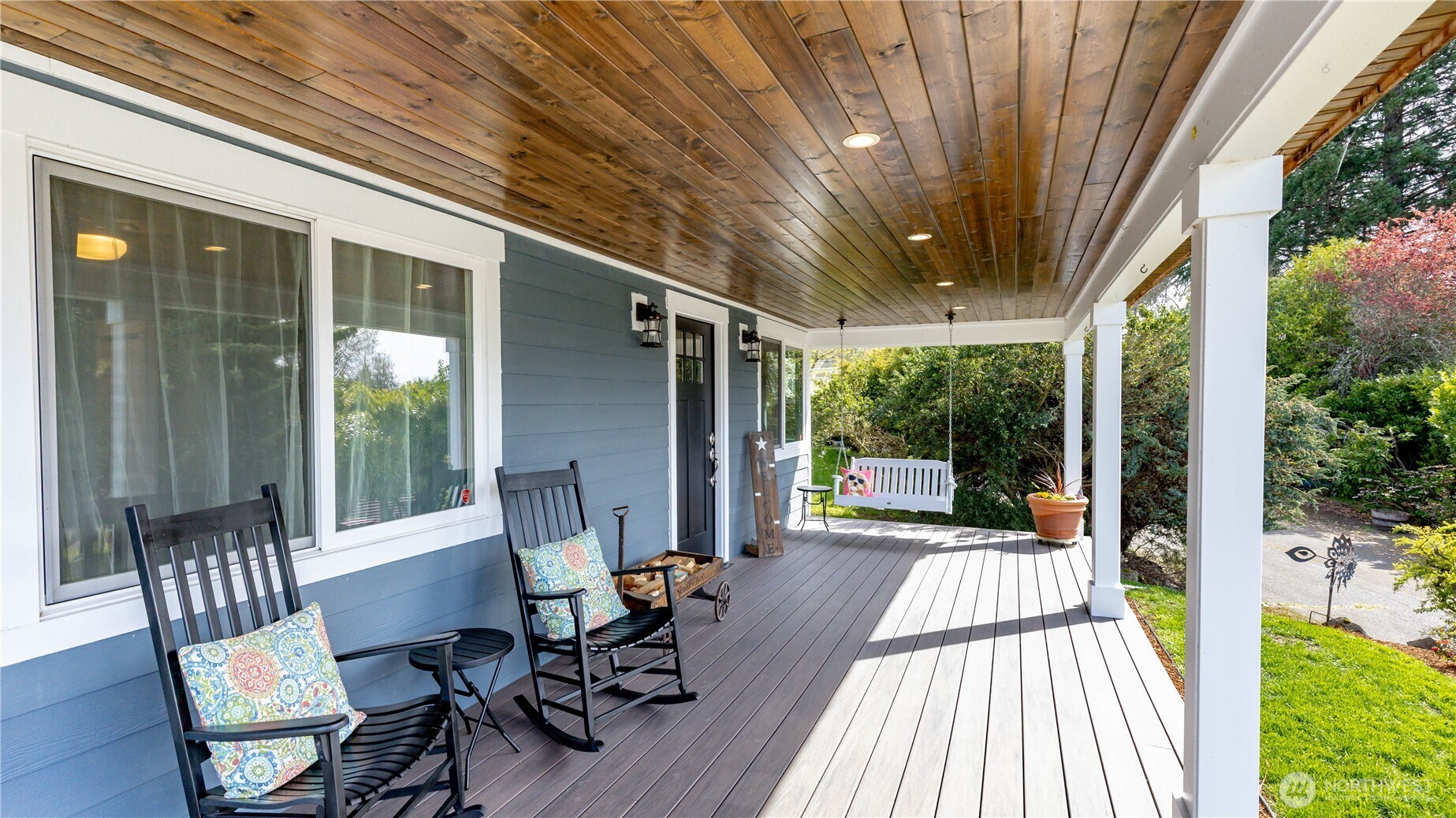 215 SW 183rd Street , Normandy Park, WA 98166