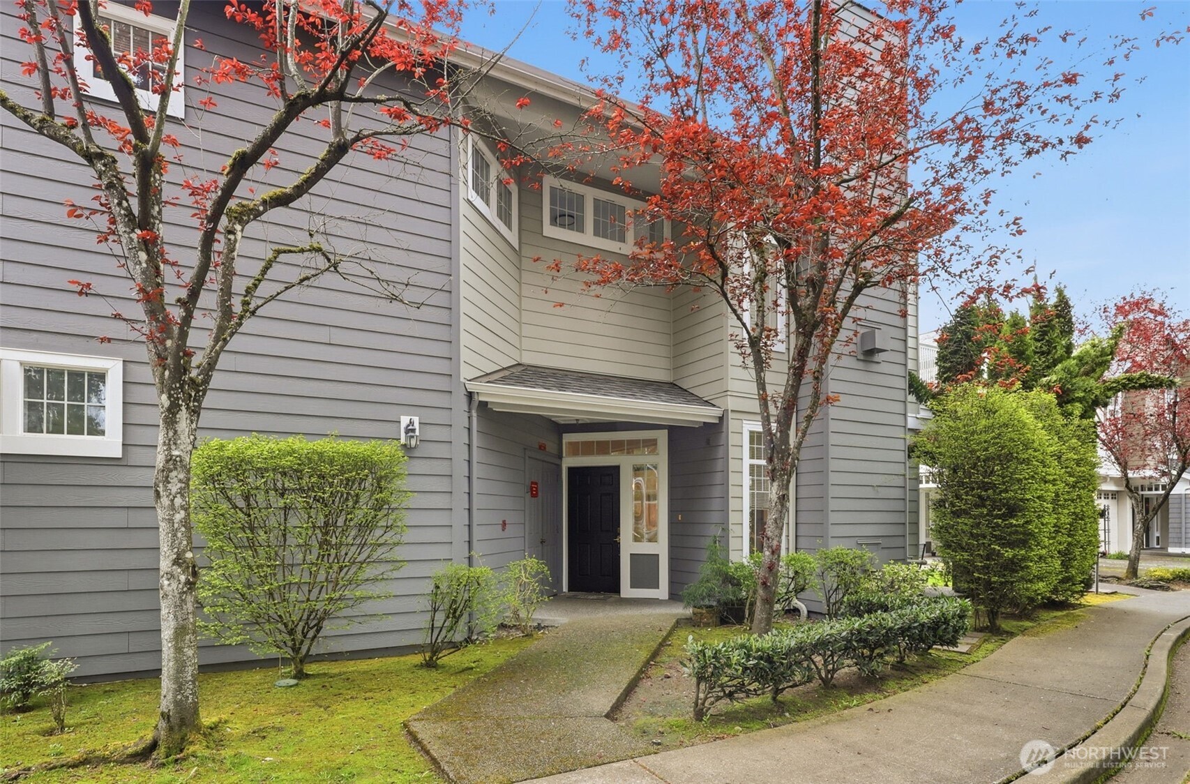4322 NE 5th Court #106, Renton, WA 98059