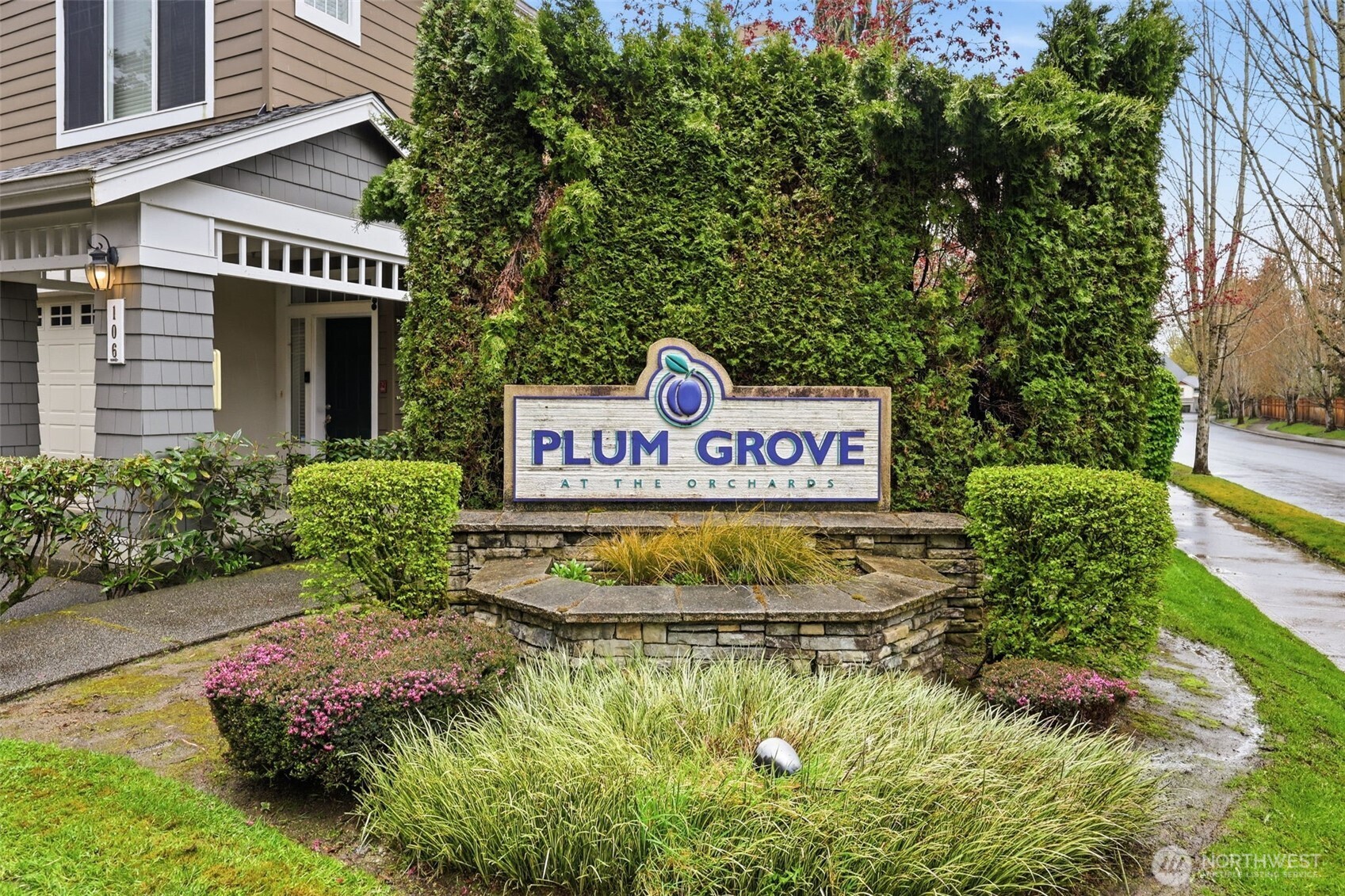 4322 NE 5th Court #106, Renton, WA 98059