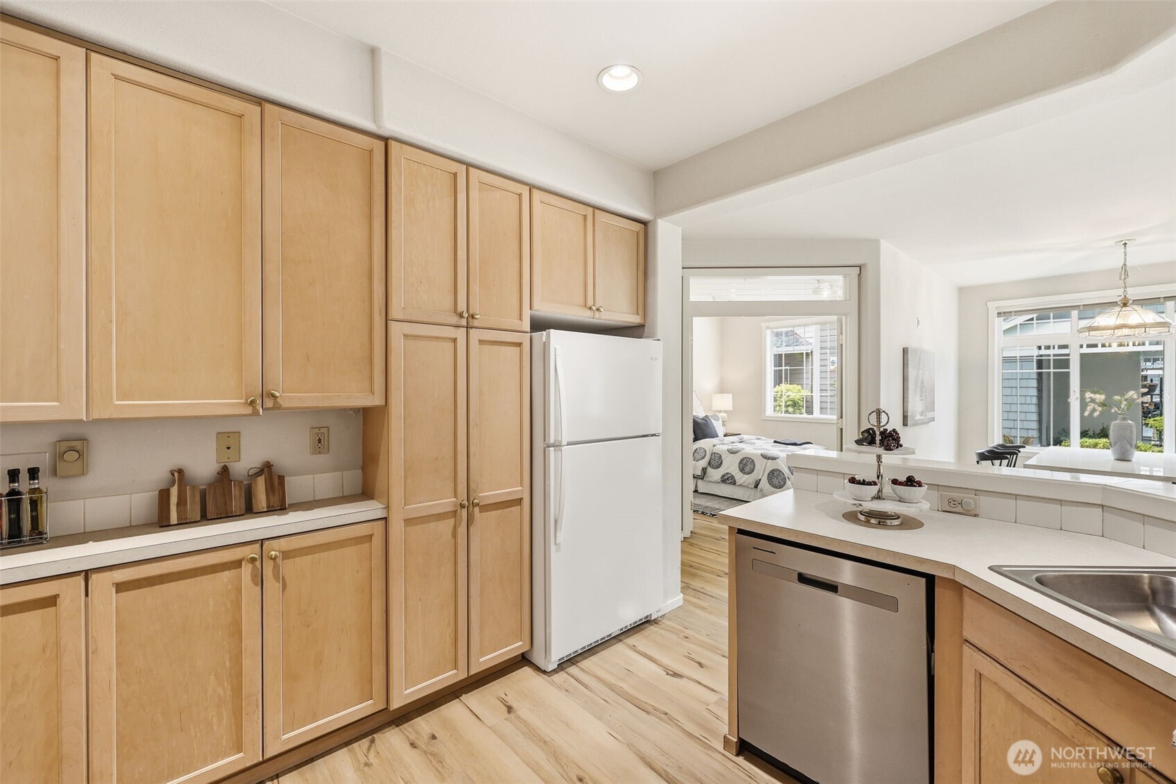 4322 NE 5th Court #106, Renton, WA 98059