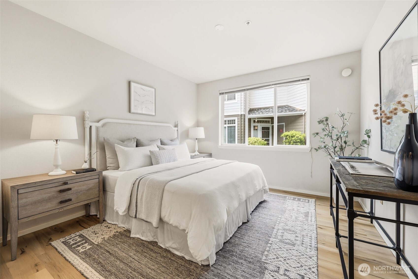 4322 NE 5th Court #106, Renton, WA 98059