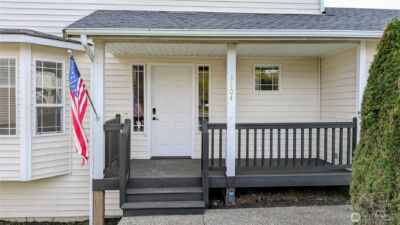 1104 20th Street , Snohomish, WA 98290 - Photo 2