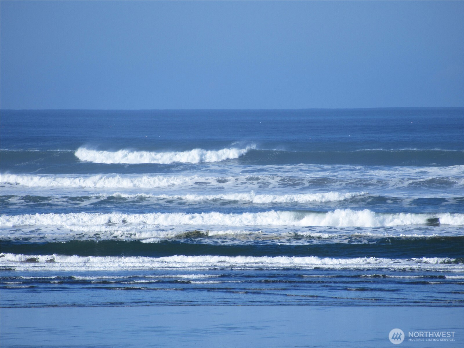 319 Sand Dune Avenue NW, Ocean Shores, WA 98569