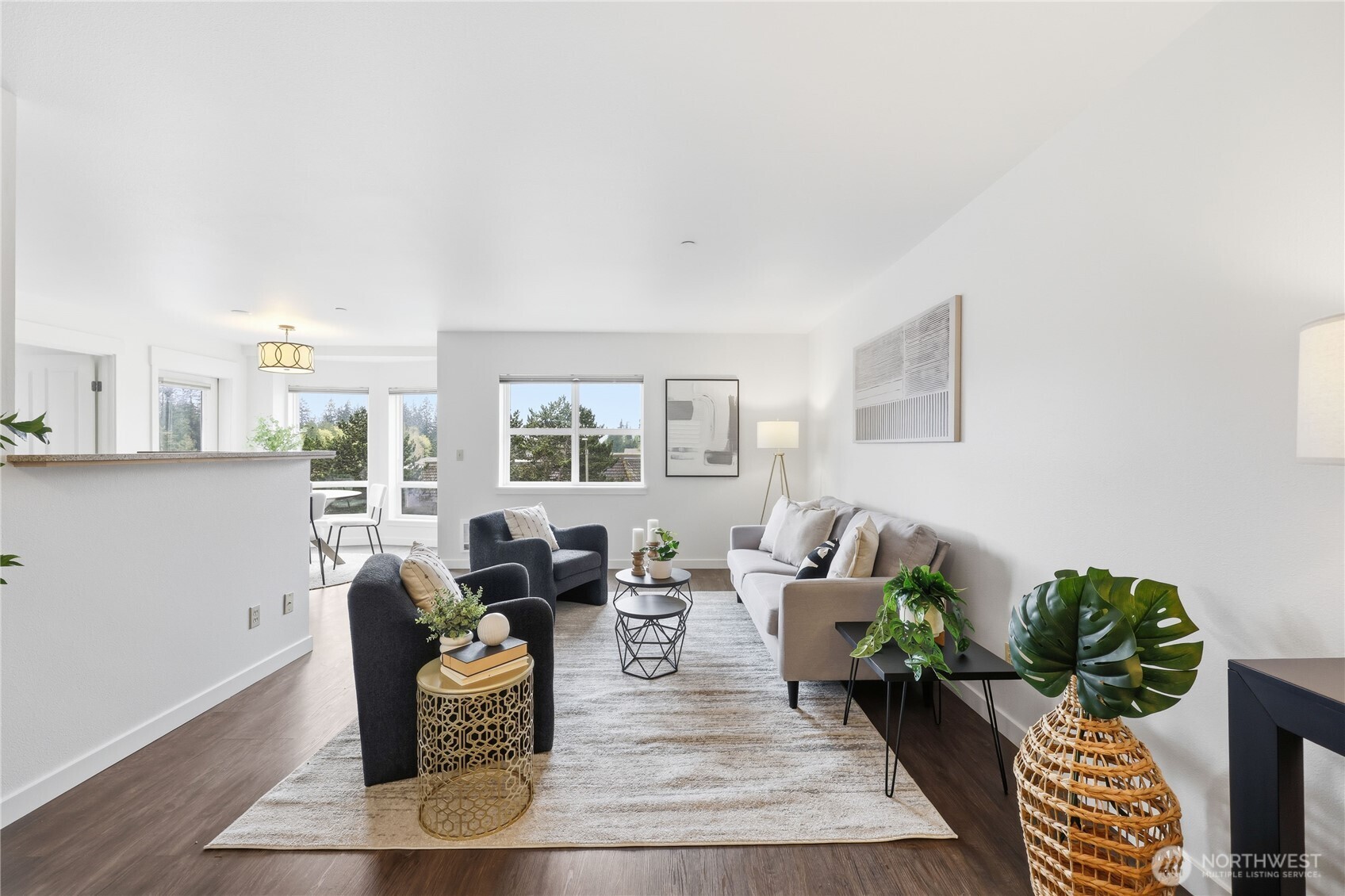 300 High School Road NE #300, Bainbridge Island, WA 98110