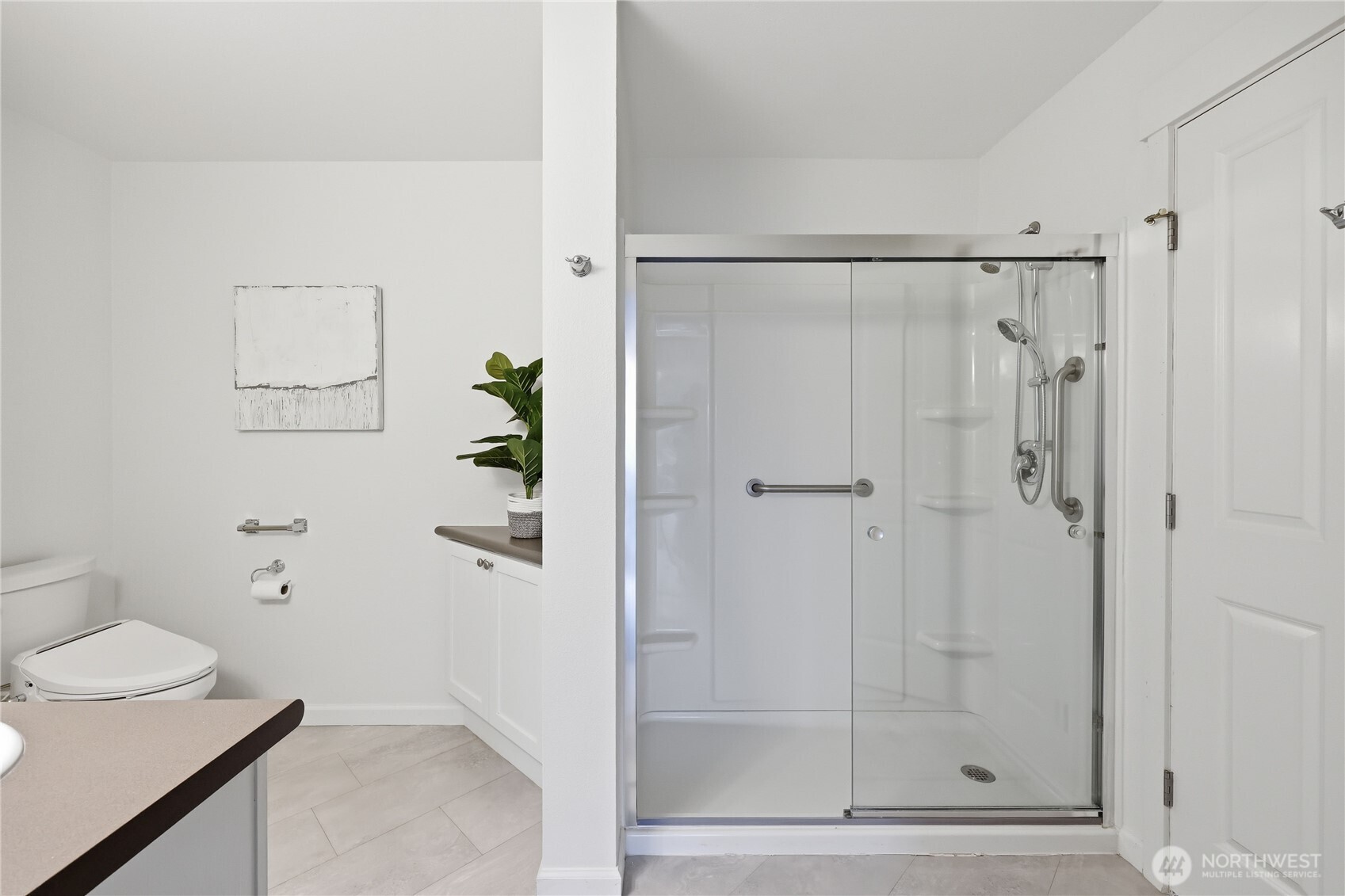 300 High School Road NE #300, Bainbridge Island, WA 98110