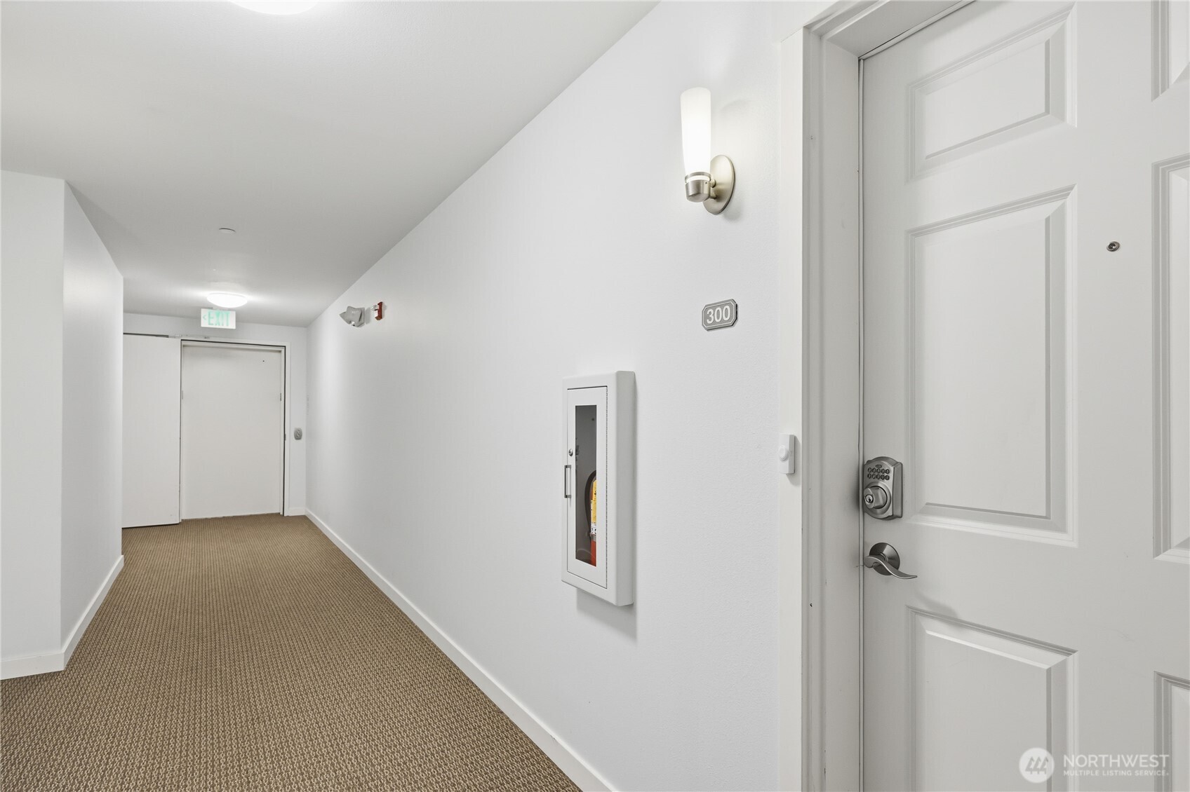300 High School Road NE #300, Bainbridge Island, WA 98110