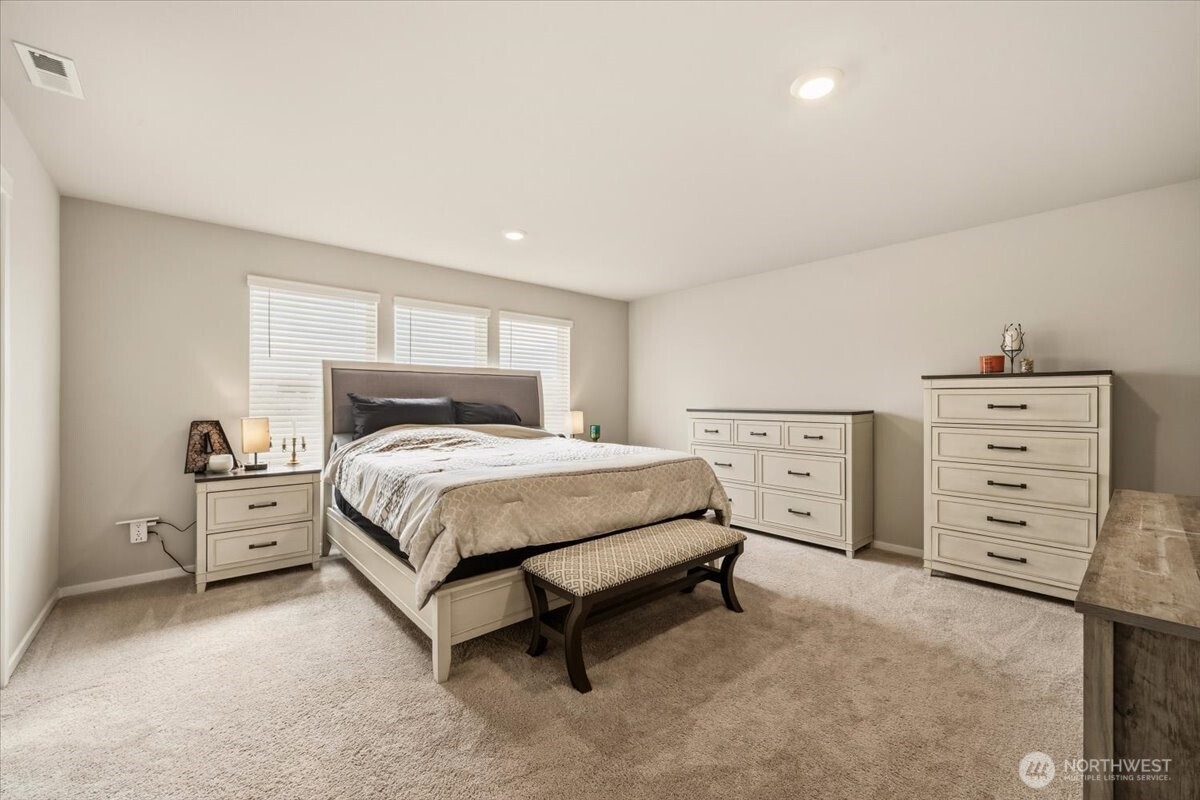 1106 SW Pendleton Way , Port Orchard, WA 98367