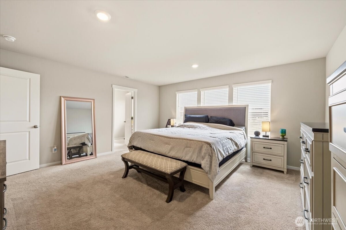1106 SW Pendleton Way , Port Orchard, WA 98367