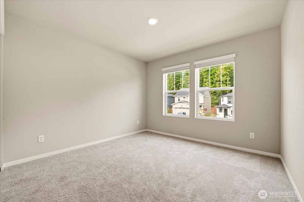 1106 SW Pendleton Way , Port Orchard, WA 98367