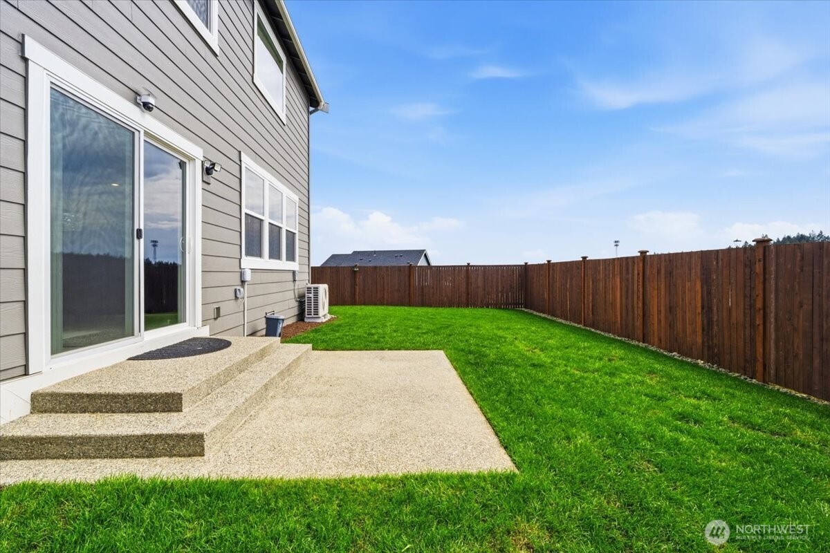 1106 SW Pendleton Way , Port Orchard, WA 98367