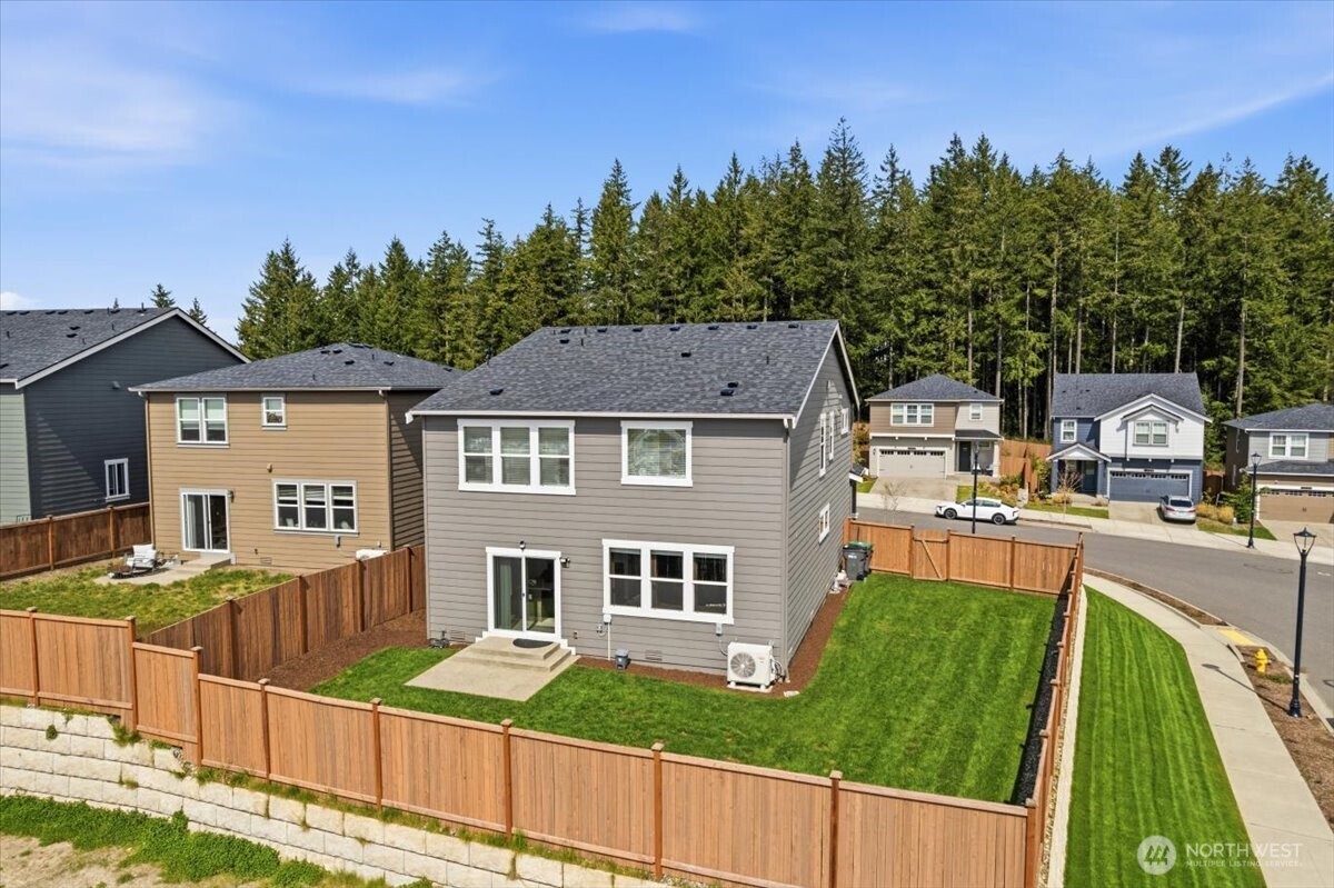 1106 SW Pendleton Way , Port Orchard, WA 98367