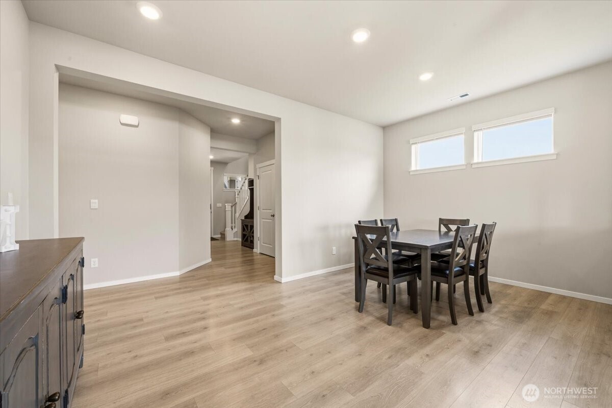 1106 SW Pendleton Way , Port Orchard, WA 98367