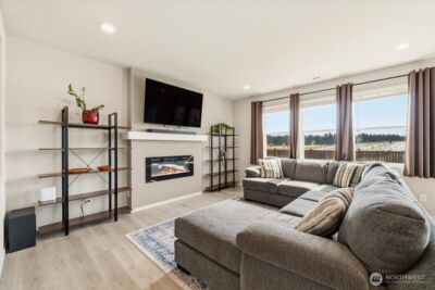 1106 SW Pendleton Way , Port Orchard, WA 98367 - Photo 8