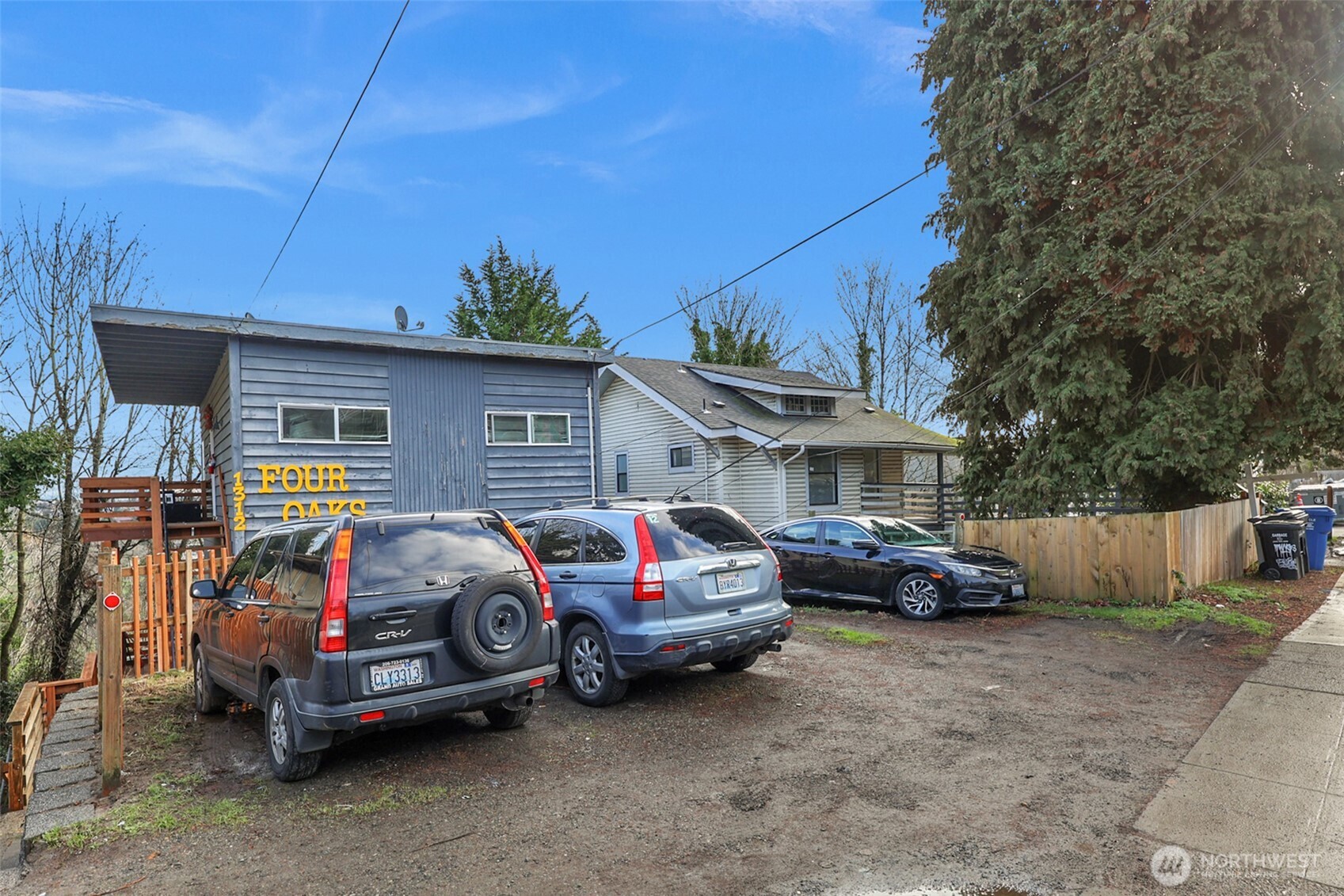 1312 15th Avenue S, Seattle, WA 98144-3427