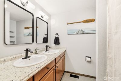 3305 27th Street SE, Puyallup, WA 98374 - Photo 22