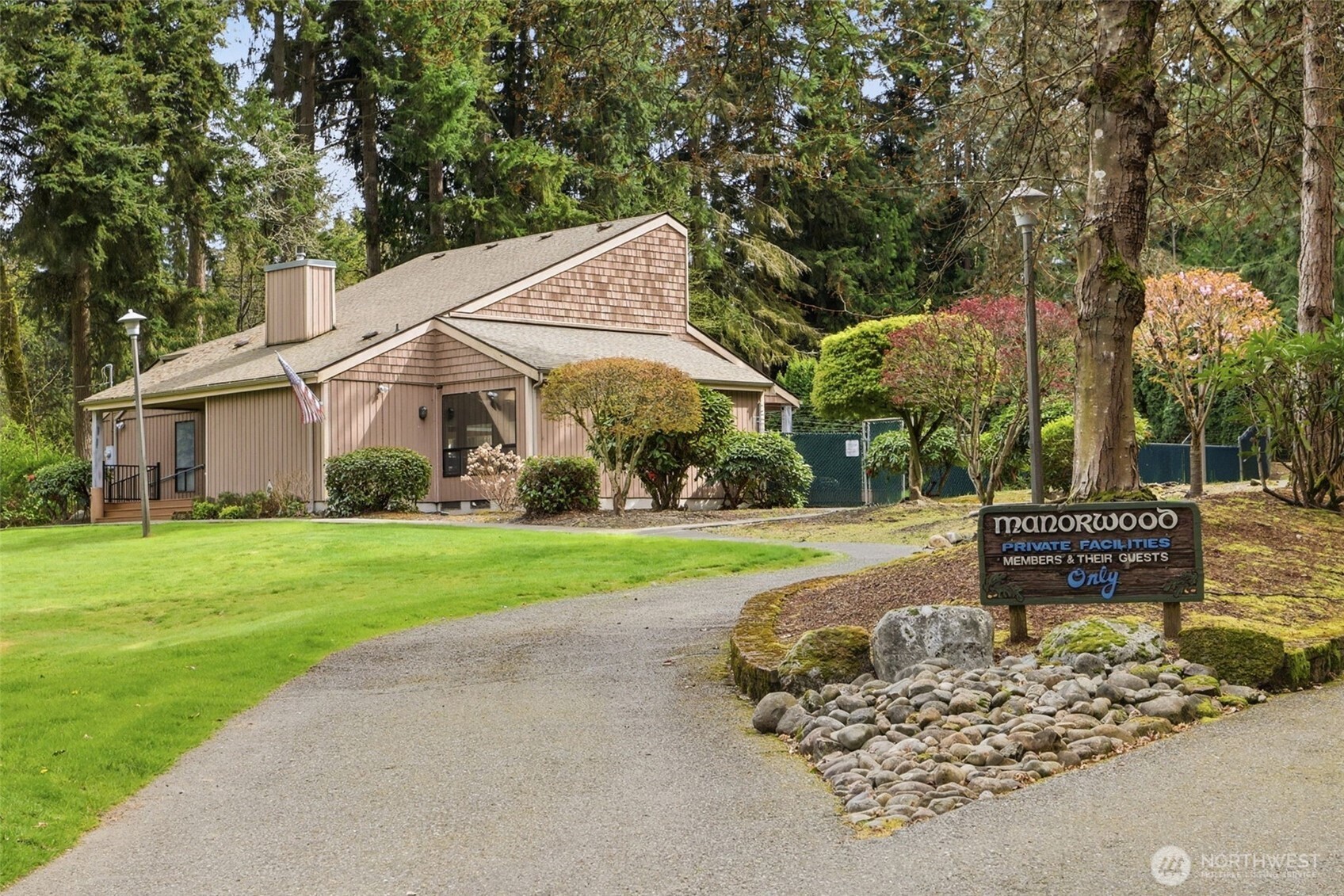 3305 27th Street SE, Puyallup, WA 98374