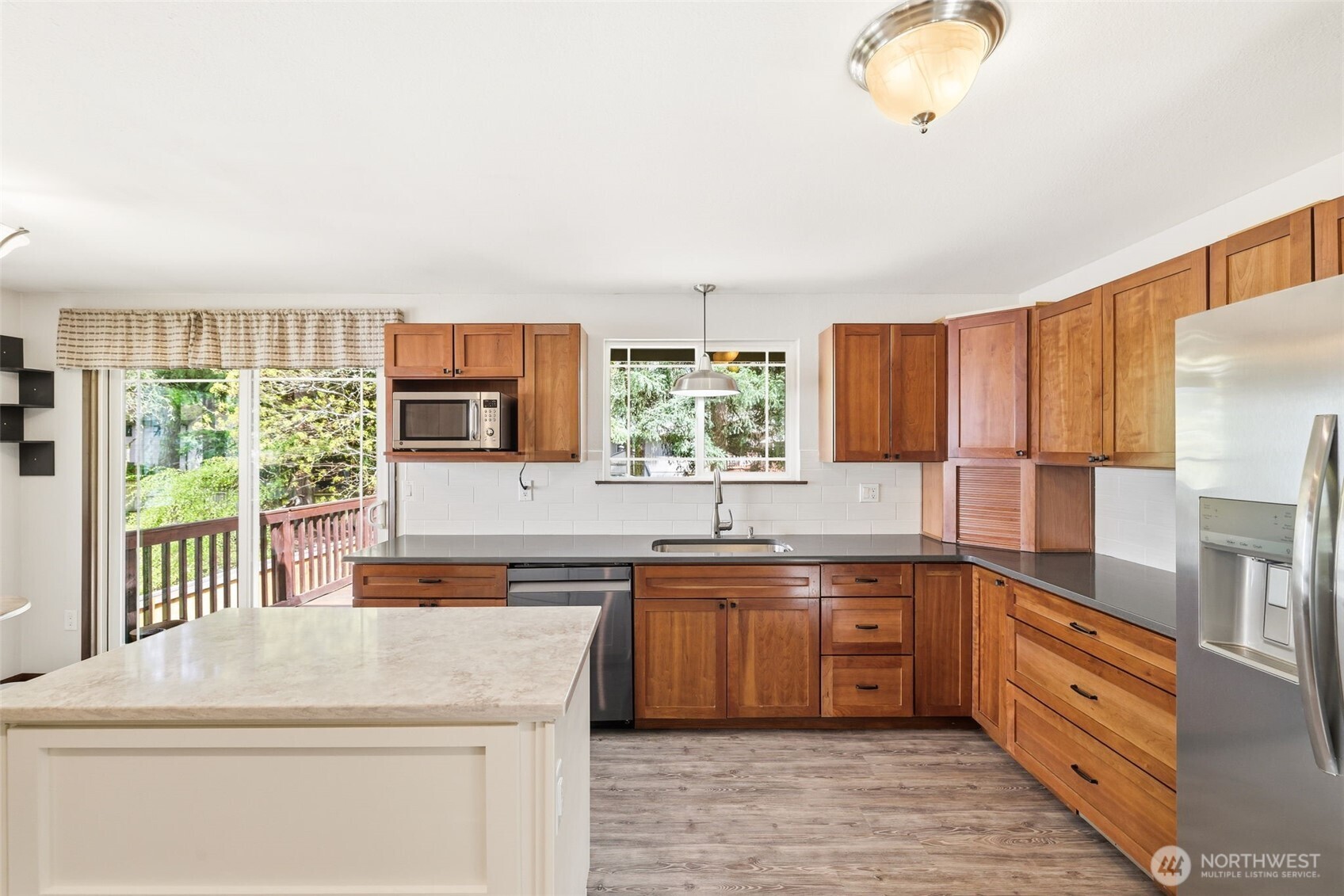 3305 27th Street SE, Puyallup, WA 98374