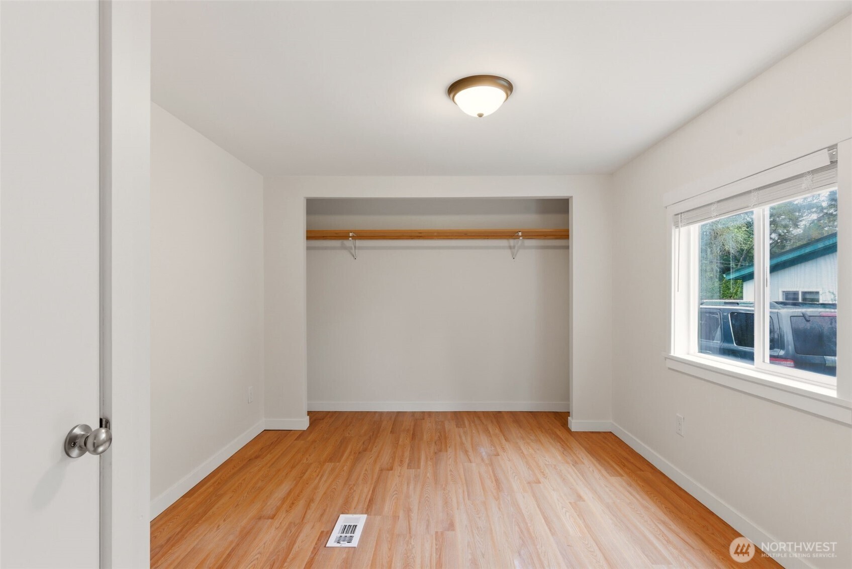 8105 NE Beachwood Avenue , Poulsbo, WA 98370