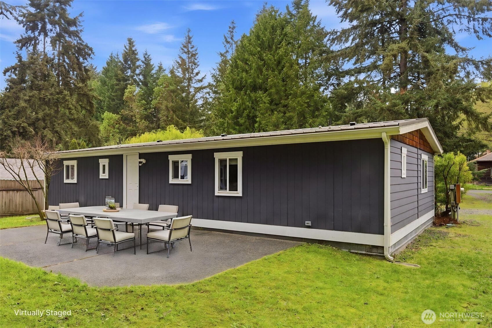 8105 NE Beachwood Avenue , Poulsbo, WA 98370