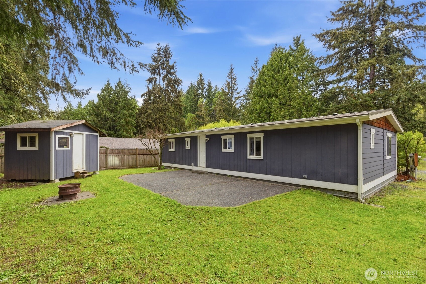 8105 NE Beachwood Avenue , Poulsbo, WA 98370