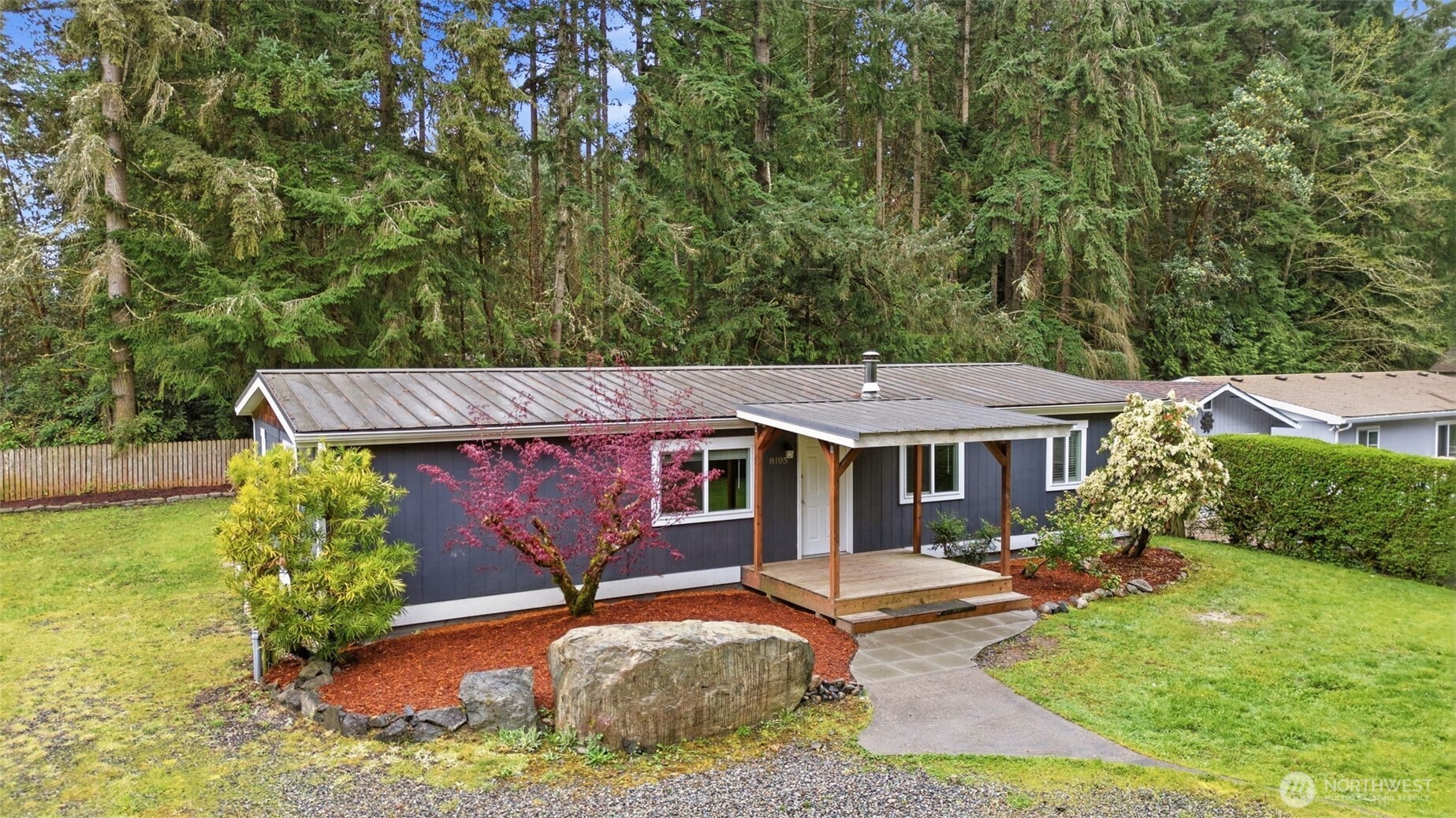 8105 NE Beachwood Avenue , Poulsbo, WA 98370