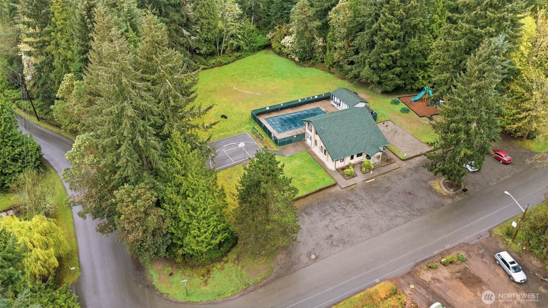 8105 NE Beachwood Avenue , Poulsbo, WA 98370
