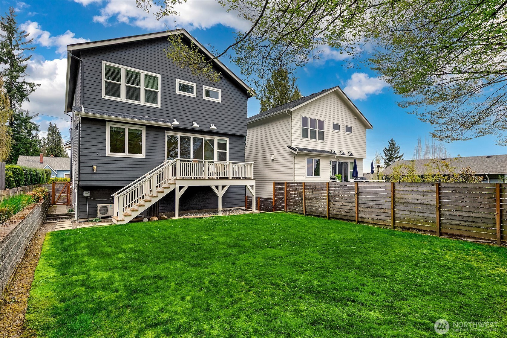 1551 NE 91st Street , Seattle, WA 98115