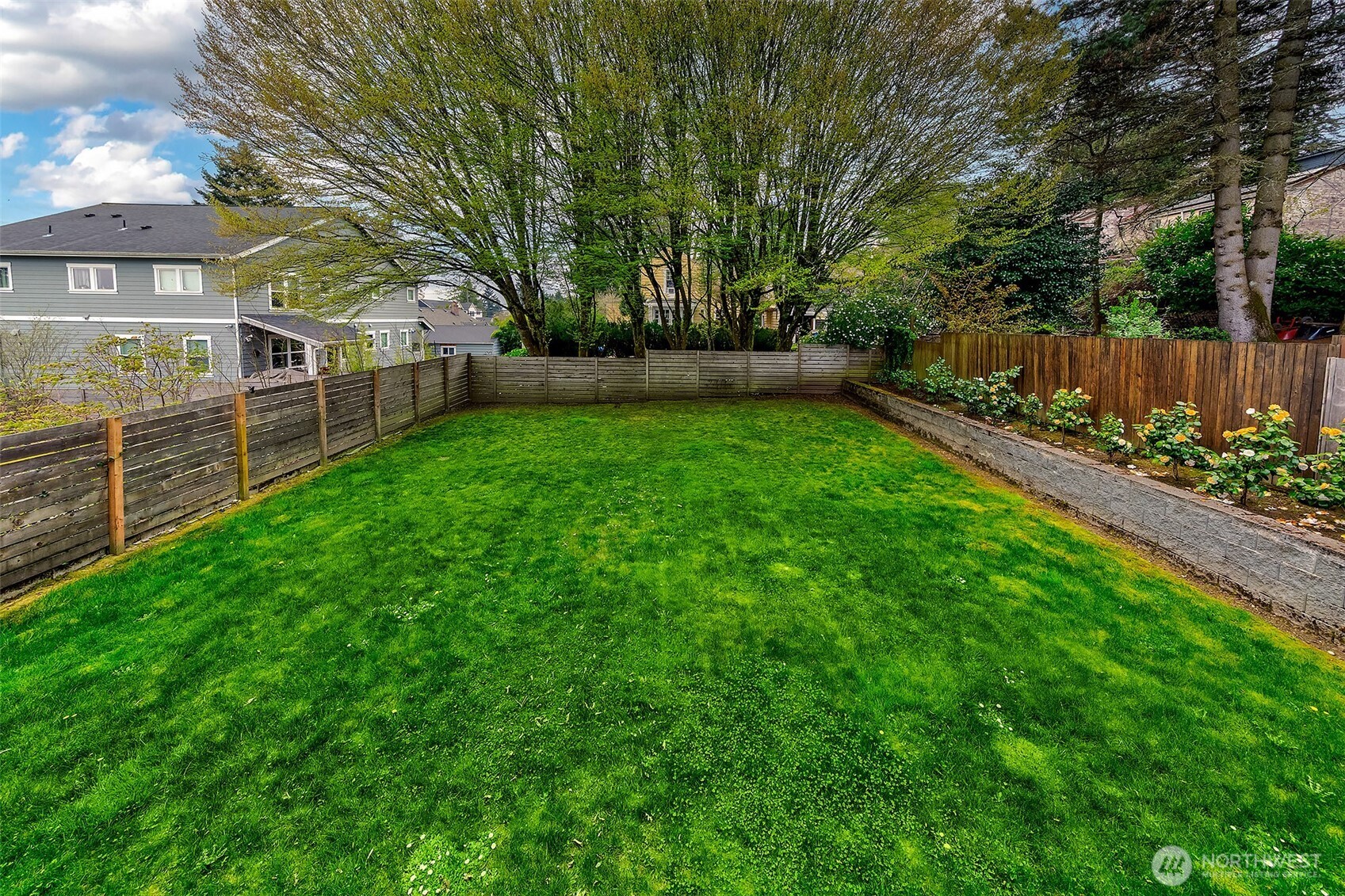 1551 NE 91st Street , Seattle, WA 98115