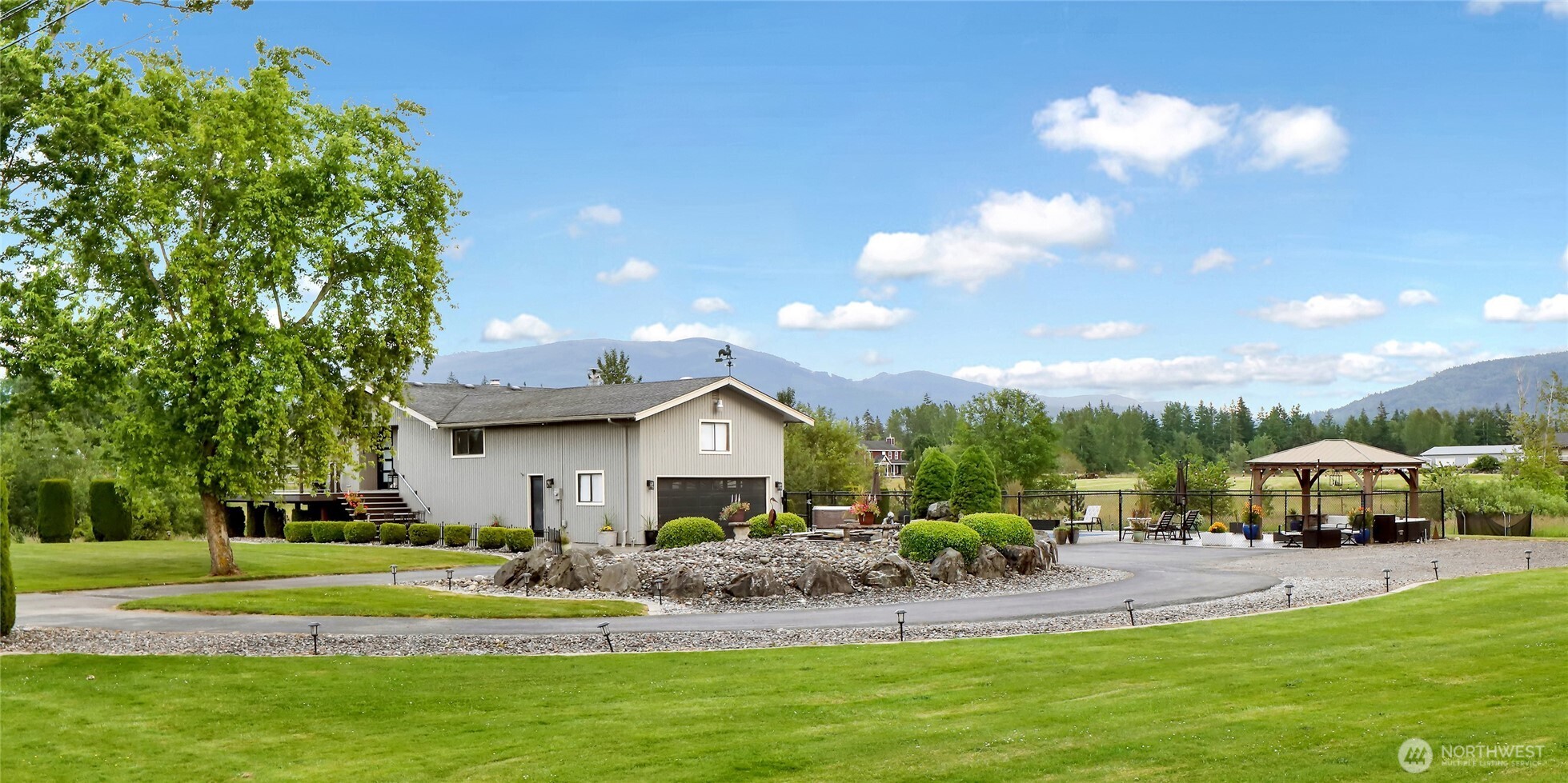 1835 E Smith Road , Bellingham, WA 98226