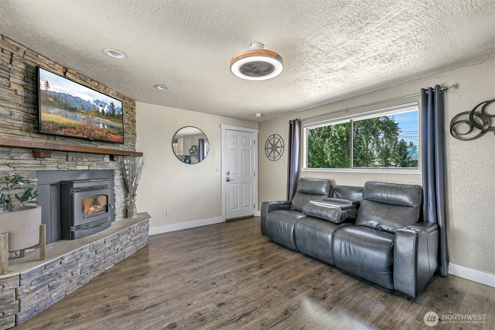 1835 E Smith Road , Bellingham, WA 98226