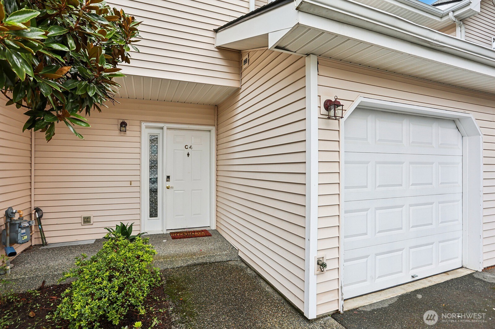 3111 156th Street SW #C4, Lynnwood, WA 98087-2443