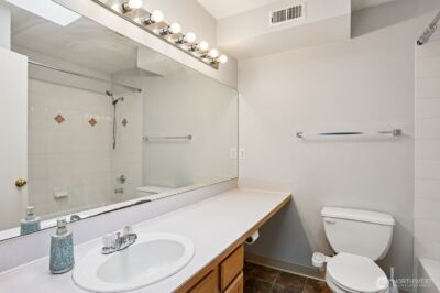 3111 156th Street SW #C4, Lynnwood, WA 98087-2443 - Photo 17