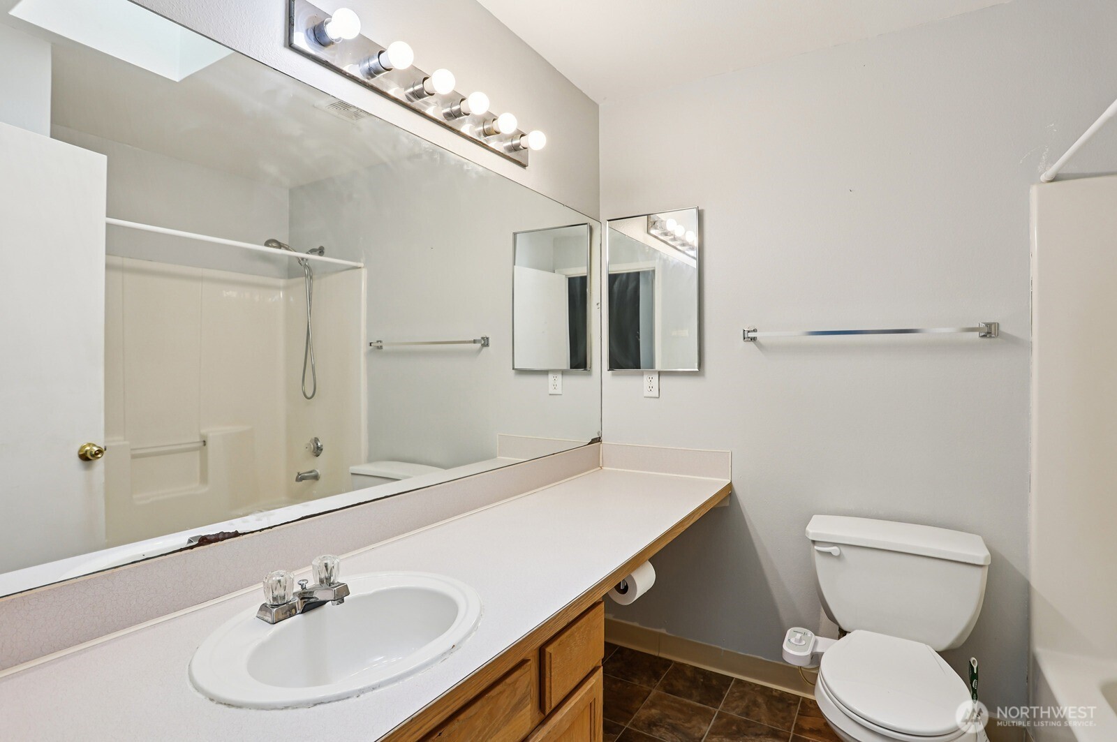 3111 156th Street SW #C4, Lynnwood, WA 98087-2443