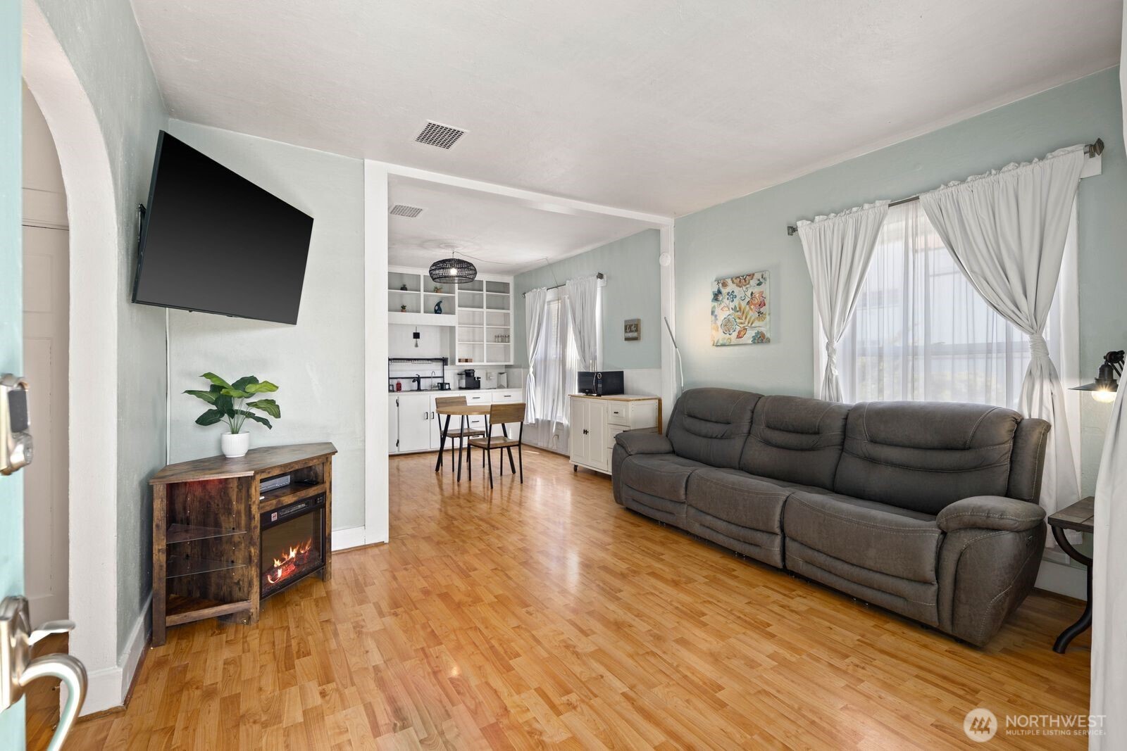 1909 24th Street , Everett, WA 98201