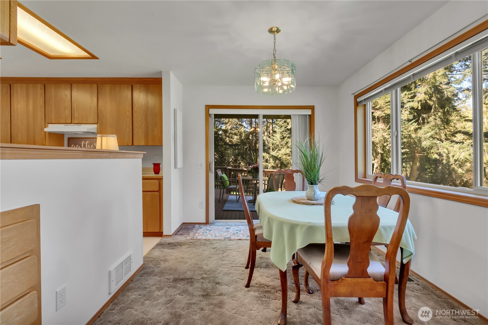 827 Illahee Drive , Fox Island, WA 98333