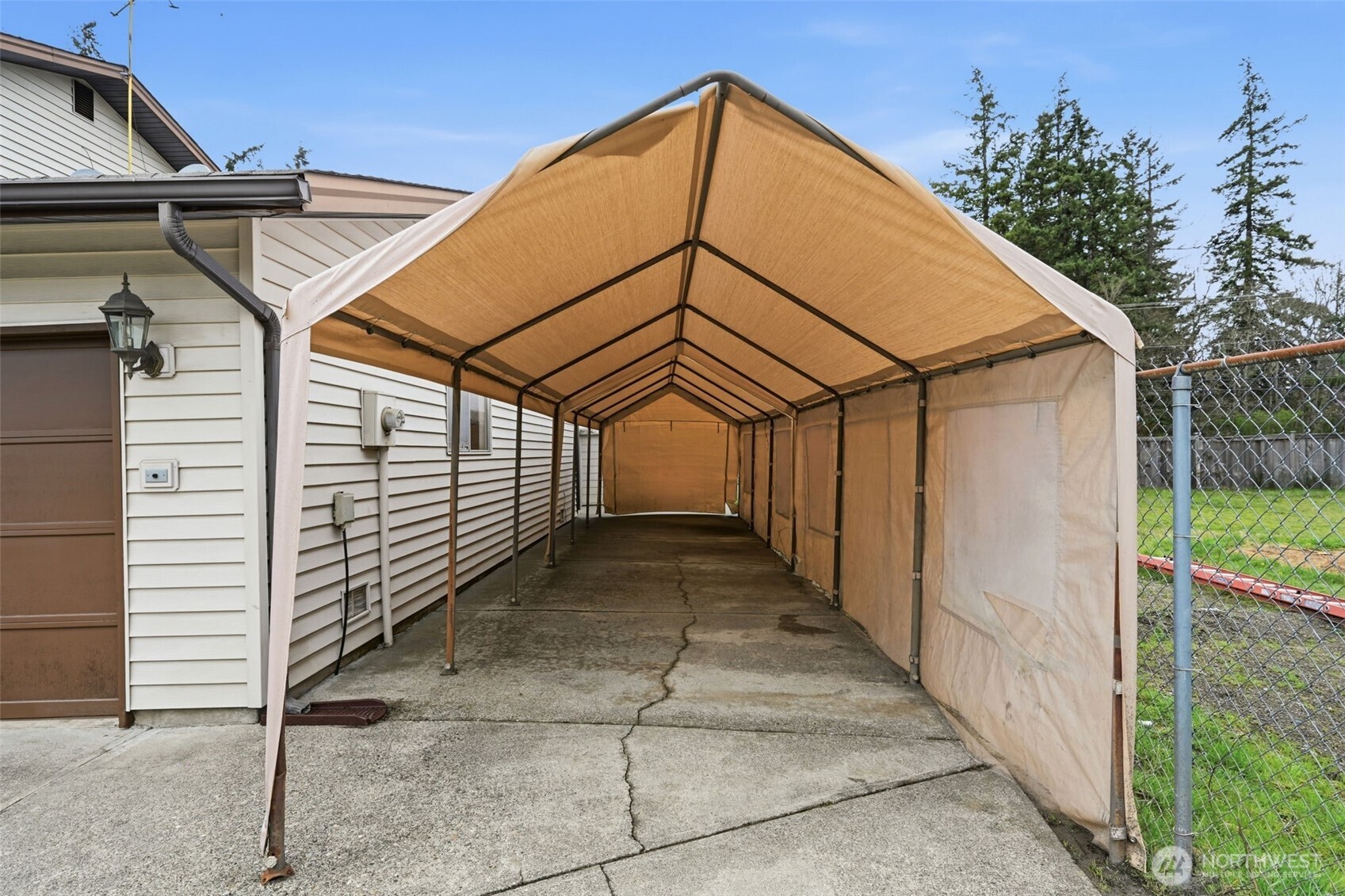 1807 162nd Street E, Tacoma, WA 98445