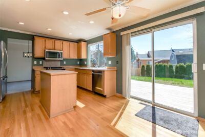 11823 SE 203rd Street , Kent, WA 98031 - Photo 12