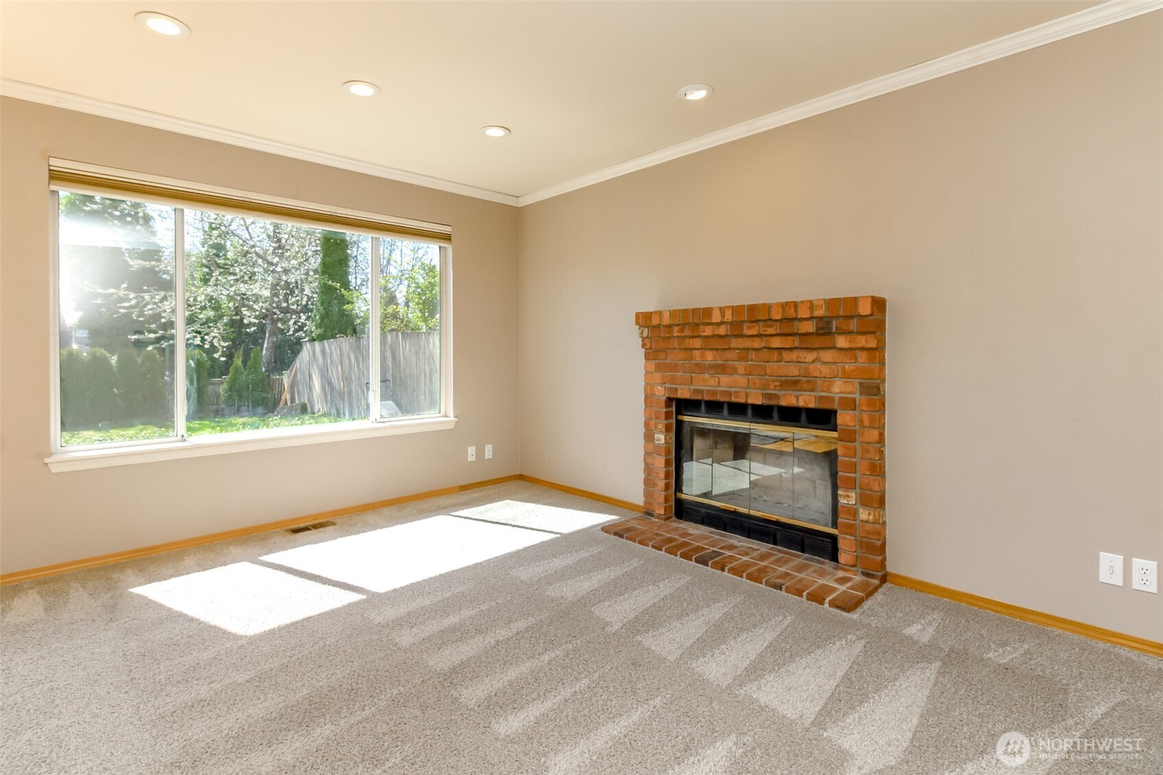 11823 SE 203rd Street , Kent, WA 98031