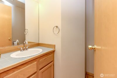 11823 SE 203rd Street , Kent, WA 98031 - Photo 20